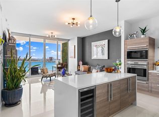 Paramount Bay, Miami, FL 33137