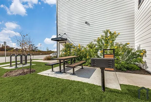 522 Everest Ave #1-310 — Photo 8