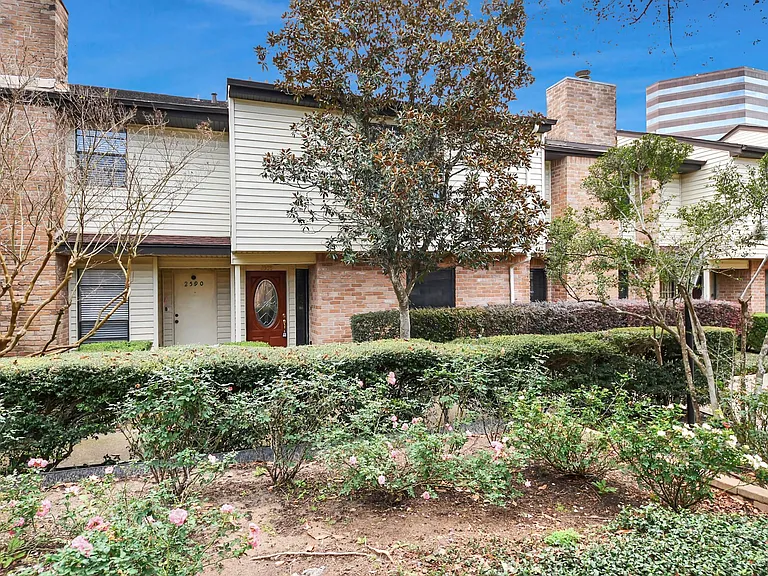 2588 Bering Dr — Photo 36
