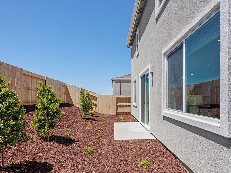 Sunridge_Plan_1_Model_Web-16