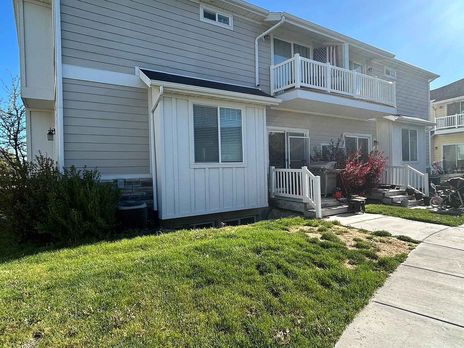 2 bed, 1.5 bath, 1510 sqft, $1,675 — Photo 2