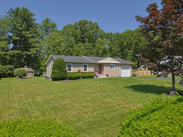 41 Evergreen Ave