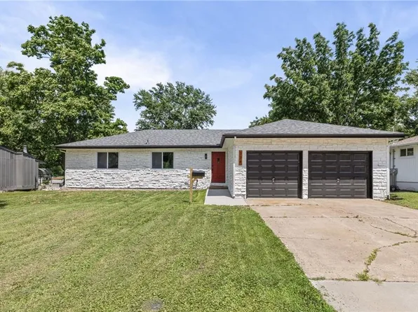 724 S Hamilton St, Olathe, KS 66061