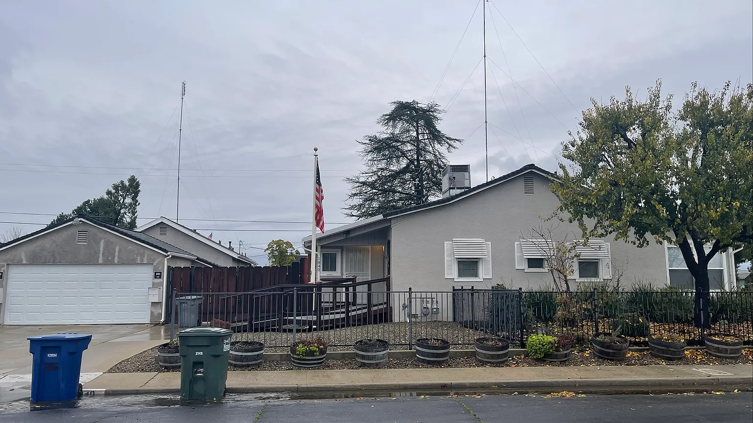 1840 Union Ave photo 1