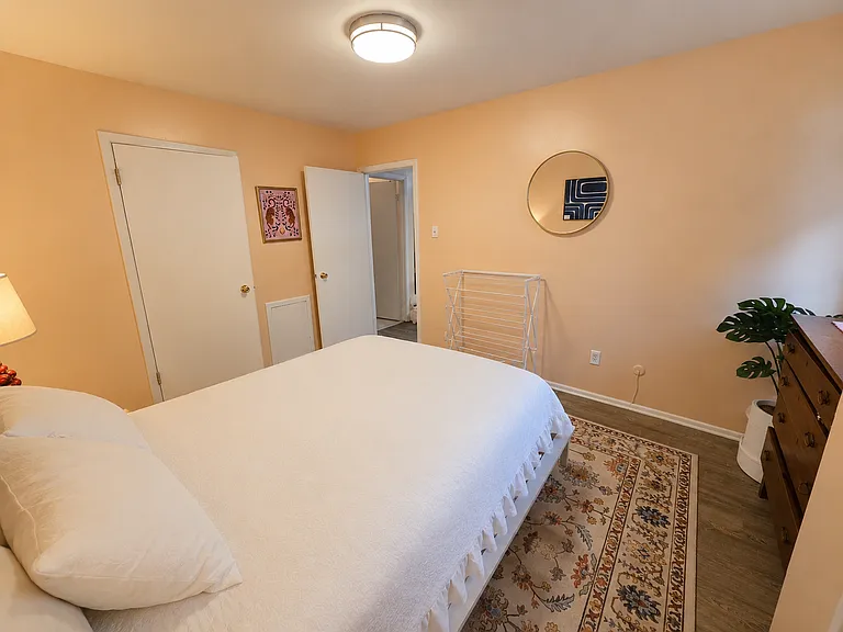 1214 Waverly Walkway — Photo 10