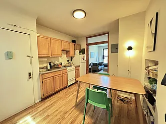 Rented by KNOCKKNOCK LLC