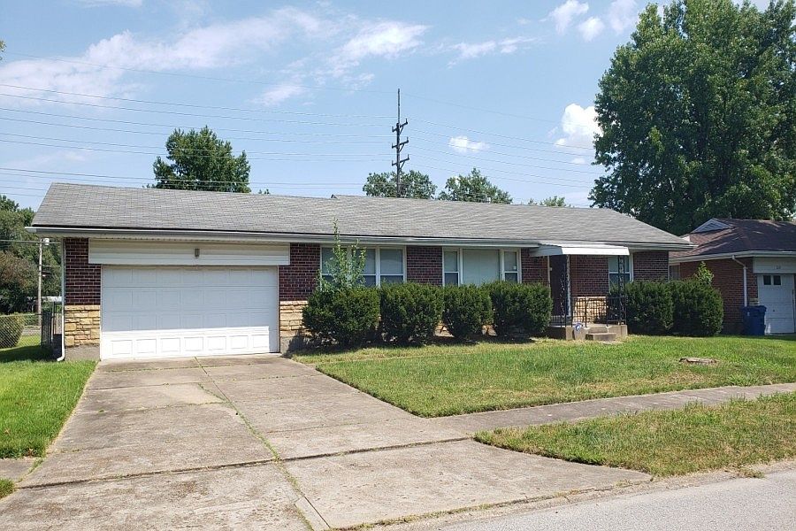 1st image of 320 Gage Dr