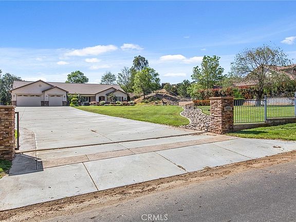 3rd image of 9841 Kehl Canyon Rd