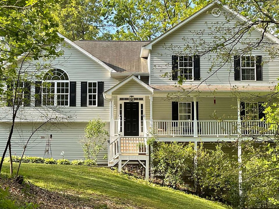 1st image of 445 Campbell Trl SE