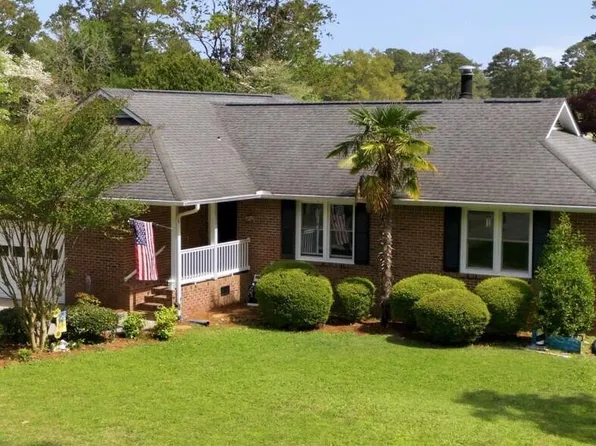 253 Shoreline Drive, New Bern, NC 28562