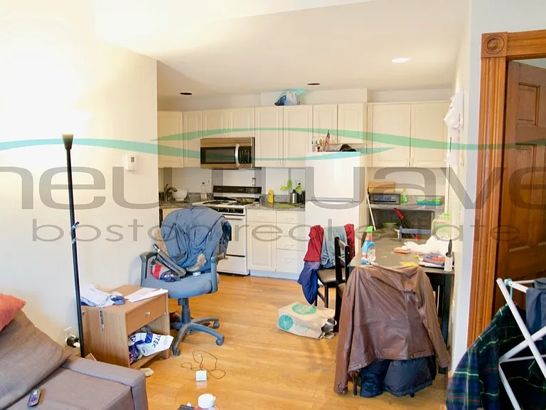 9 Revere St #4 — Photo 5