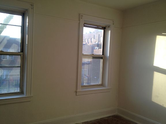 5th image of 2313 Steinway St