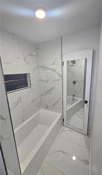 4560 Friendship Ave #2 — Photo 5