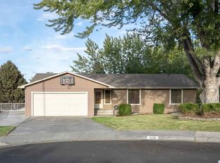 1530 Ridgeview Ct, Richland, WA 99352