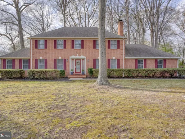 6 Crossley Dr, Dover, DE 19901