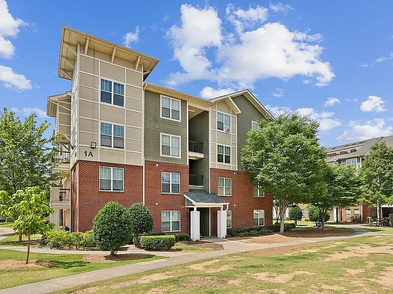 Heritage Station Apartments — Photo 13