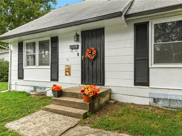7406 S Park Rd, Kansas City, MO 64129