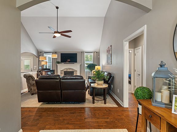 5th image of 9620 Bramblewood Way