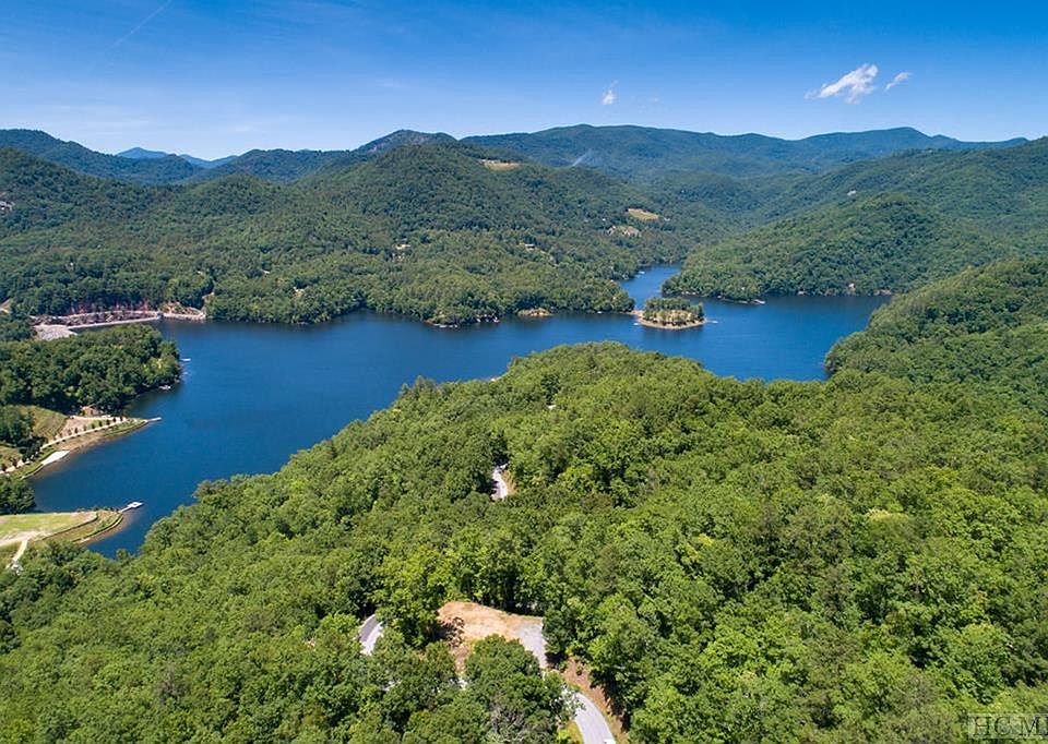 1st image of 2998 Lake Forest Dr