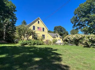 8 W Acton Rd, Stow, MA 01775