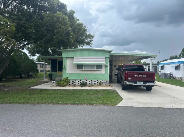 92 Rose Dr #92, Fruitland Park, FL 34731