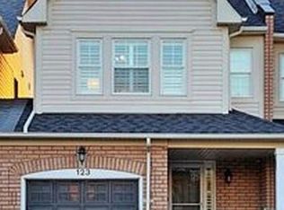 123 Kirkland Pl, Whitby, ON L1P 1W8