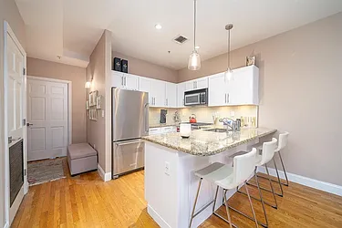 822 Garden Street, #2