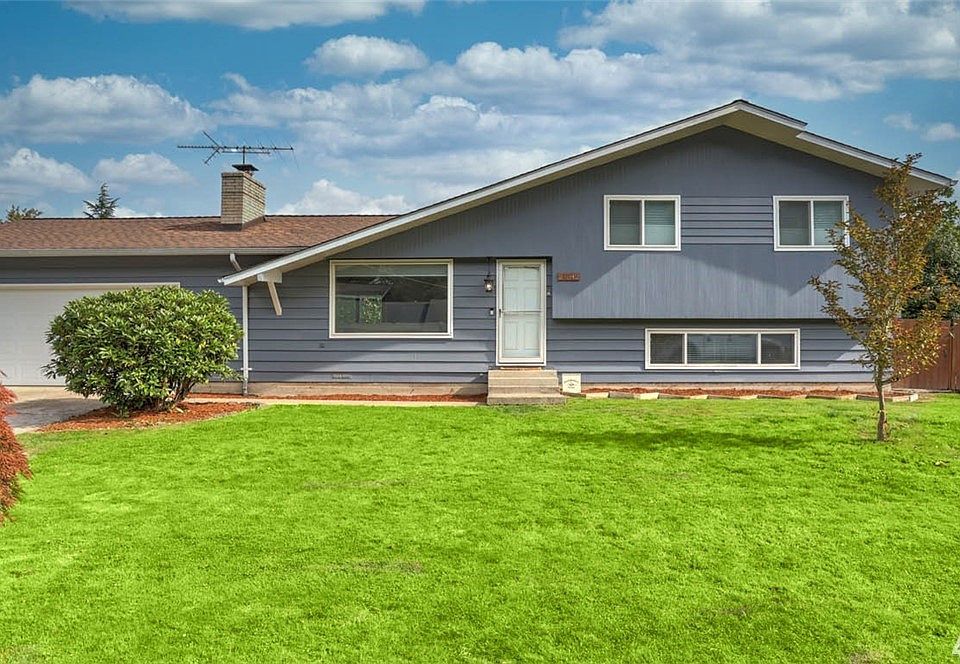 1st image of 21842 12th Ave S