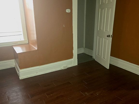 5th image of 7408 Canterbury Ave