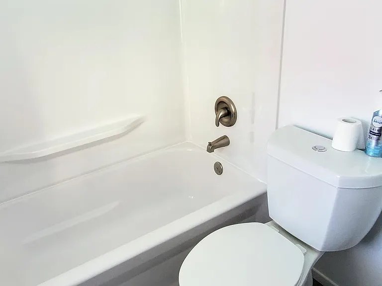 281 W Ofarrell St — Photo 9