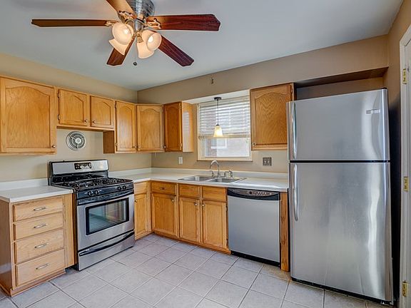 2nd image of 89 Carran Dr