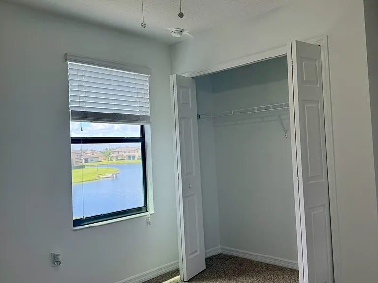 2259 Seven Oaks Dr — Photo 34