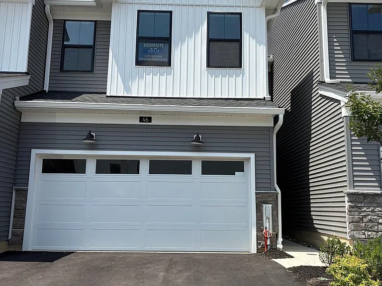 46 Grayson Ln — Photo 3