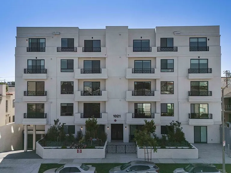 1021 S Shenandoah St #501 — Photo 18