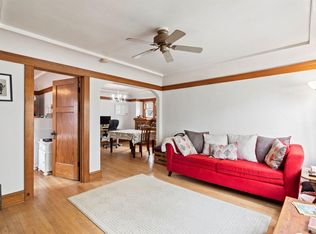 2552 N 61st St, Milwaukee, WI 53213