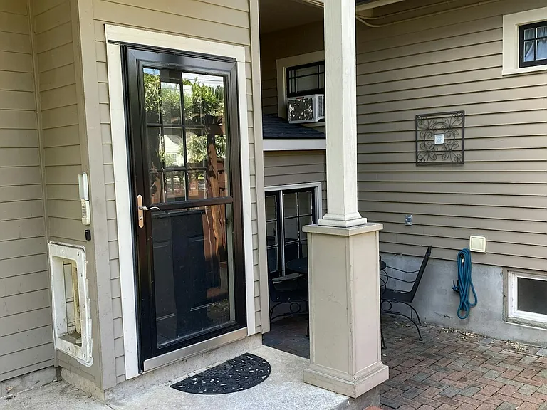 1204 SE 50th Ave — Photo 17