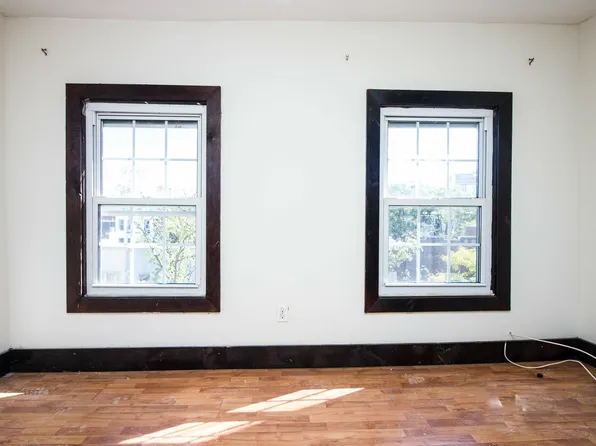 189 Stanhope Street image 8 of 13