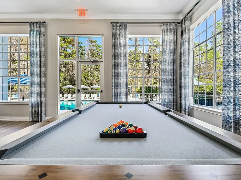 Knightsbridge at Stoneybrook — Photo 43