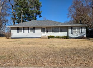 417 W Lake Blvd, Danville, IL 61832