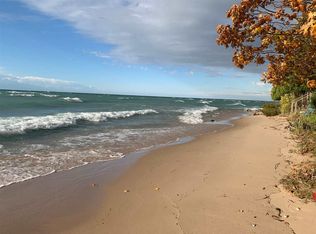 2581 N Lake Shore Dr, Harbor Springs, MI 49740