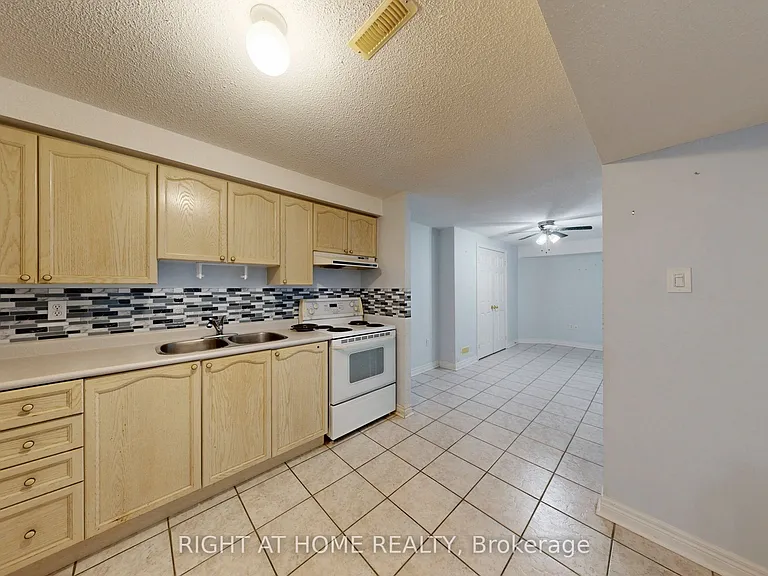119 Letty Ave #LOWER — Photo 7
