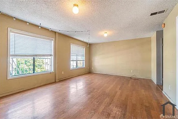 1 bed, $3,336 — Photo 1