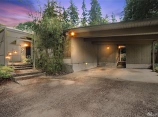 12447 NE 6th Pl, Bellevue, WA 98005