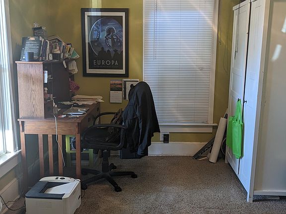 Front bedroom.