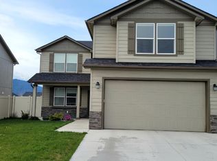 6207 W Harmony St, Rathdrum, ID 83858