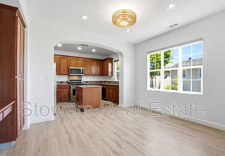 7530 Stoneleaf Rd — Photo 13