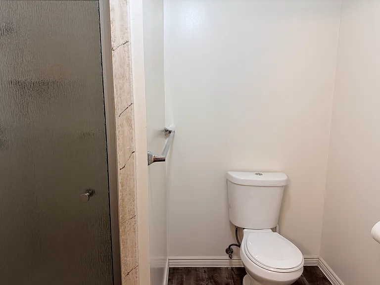 2421 N 400 E #1 — Photo 8