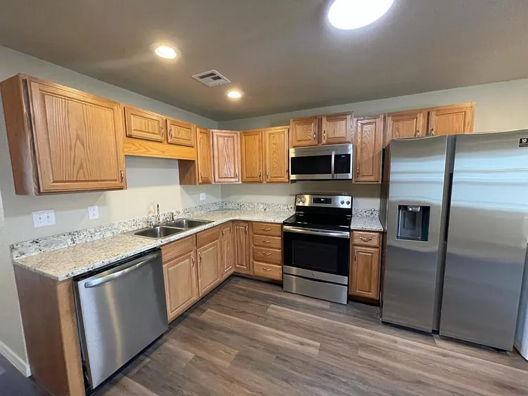 1539 N Heritage Ln #1 — Photo 8