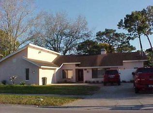 8282 Greenbriar Rd, Largo, FL 33777