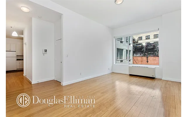 Rented by Douglas Elliman | media 33